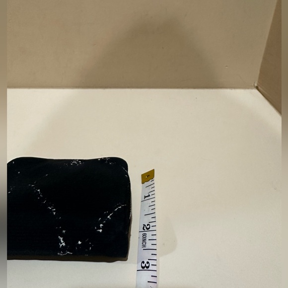 Chanel Logo Travel Ligne Coin Zip Pouch - Picture 7 of 11